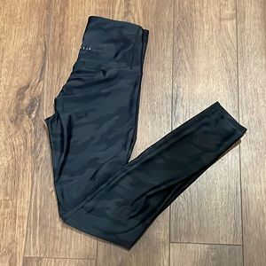 Ryderwear high waisted black camo leggings XS